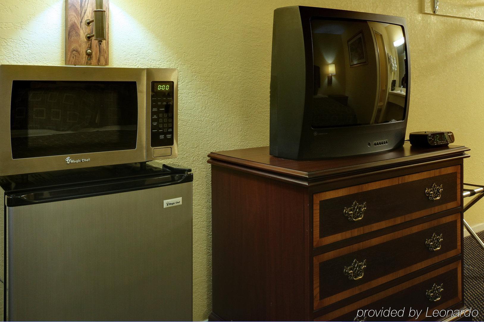 Americas Best Value Inn Comanche Chambre photo